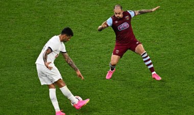 25-Year-Old Tottenham Footballer Reportedly Presented with Offers from Other Teams