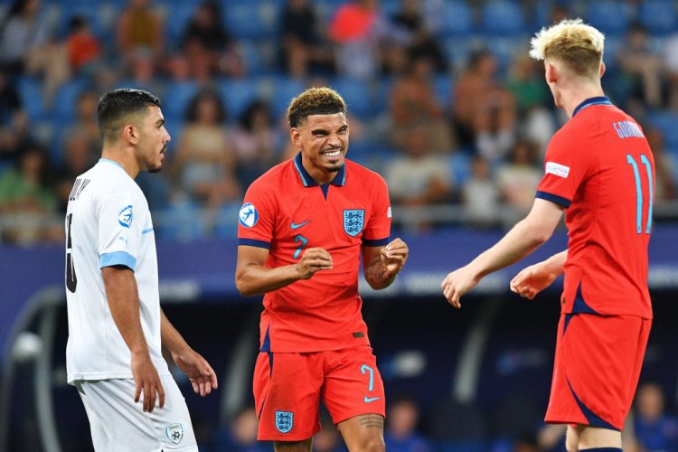 23-Year-Old Gibbs-White Receives Praises from Foden and Sessegnon, Spurs Show Interest