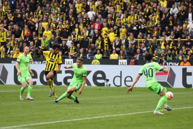 Tottenham’s chase for ‘outstanding’ defender paused as the club adds £10m to price