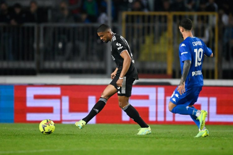 Chelsea Surpasses Tottenham in Hunt for ‘Impressive’ South American Footballer