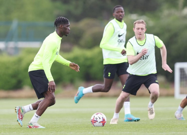 “James Maddison Opens Up About his Tottenham Teammate’s High Expectations in Pre-Season Training”