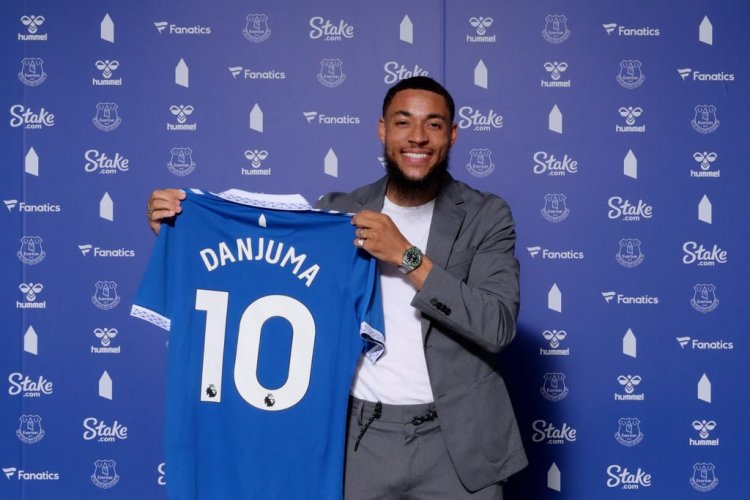 Arnaut Danjuma Receives Welcome Note from Pape Matar Sarr After Transferring to Everton