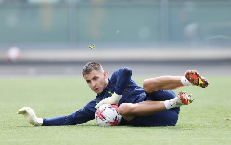 Tottenham’s Mid-Twenties Athlete Deals With Severe Injury During Today’s Pre-Season Training