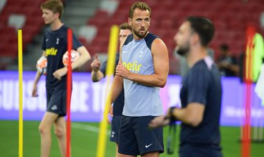 Bayern Set to Place an Elevated Bid for Harry Kane Following Recent Talks with Levy